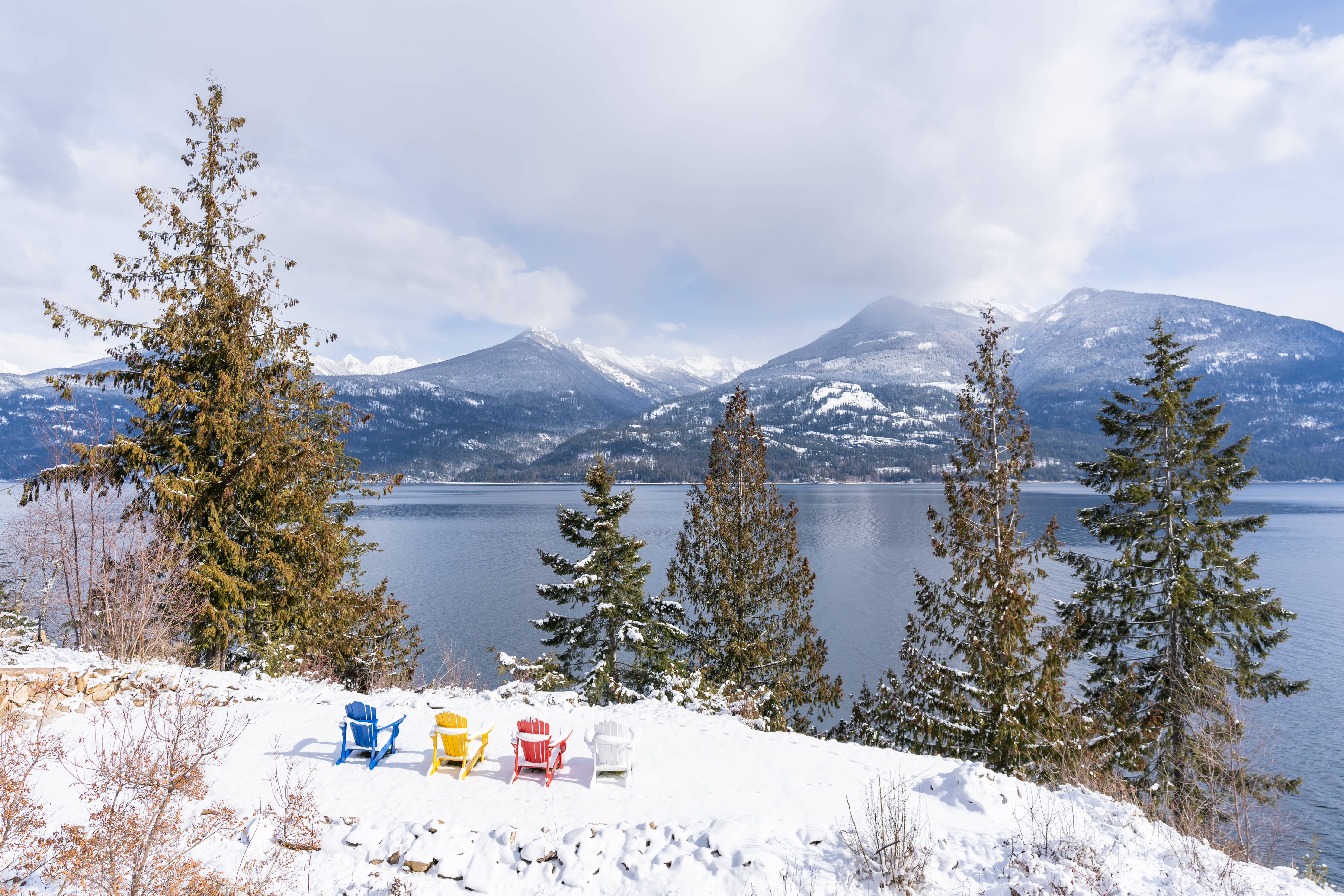 View of mountains and Kootenay Lake from The Sentinel.